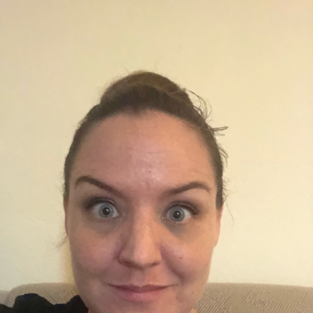 Meet your Posher, Beth